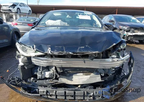 2016 Chrysler 200 C z USA, uszkodzony, nr VIN 1C3CCCCB4GN103877